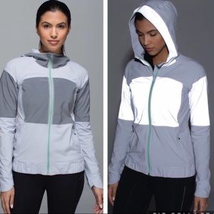 LULULEMON | Light Speed Jacket Silver / Black / Silver Fox